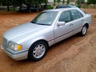 A picture of Belgium Mercedes C180