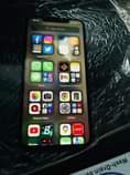 A picture of lPhone 11pro max 512gig