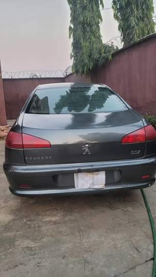A picture of Peugeot 607 09 model First body everything perfect Buy and