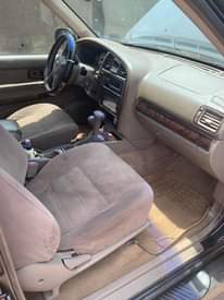 A picture of Nissan Pathfinder 2004