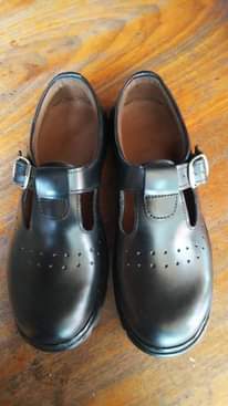 A picture of Back to school leather shoes