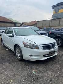 A picture of Honda Accord 2008