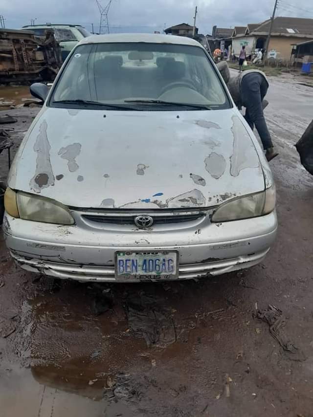 A picture of First Body Toyota Corolla