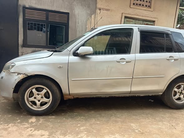 A picture of MAZDA DEMIO