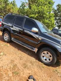 A picture of Toyota pardo 2008