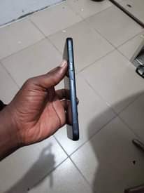 A picture of SAMSUNG A14 128 RAM 6 GB