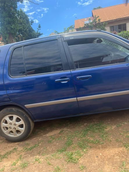 A picture of Toyota Raum