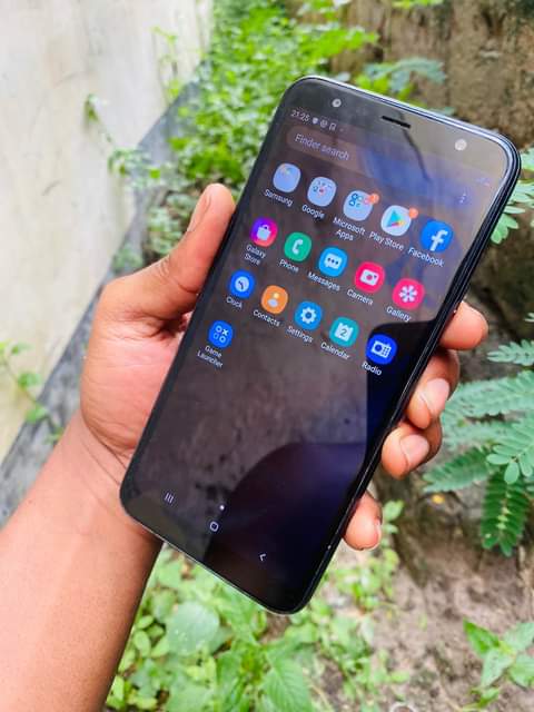 samsung j4