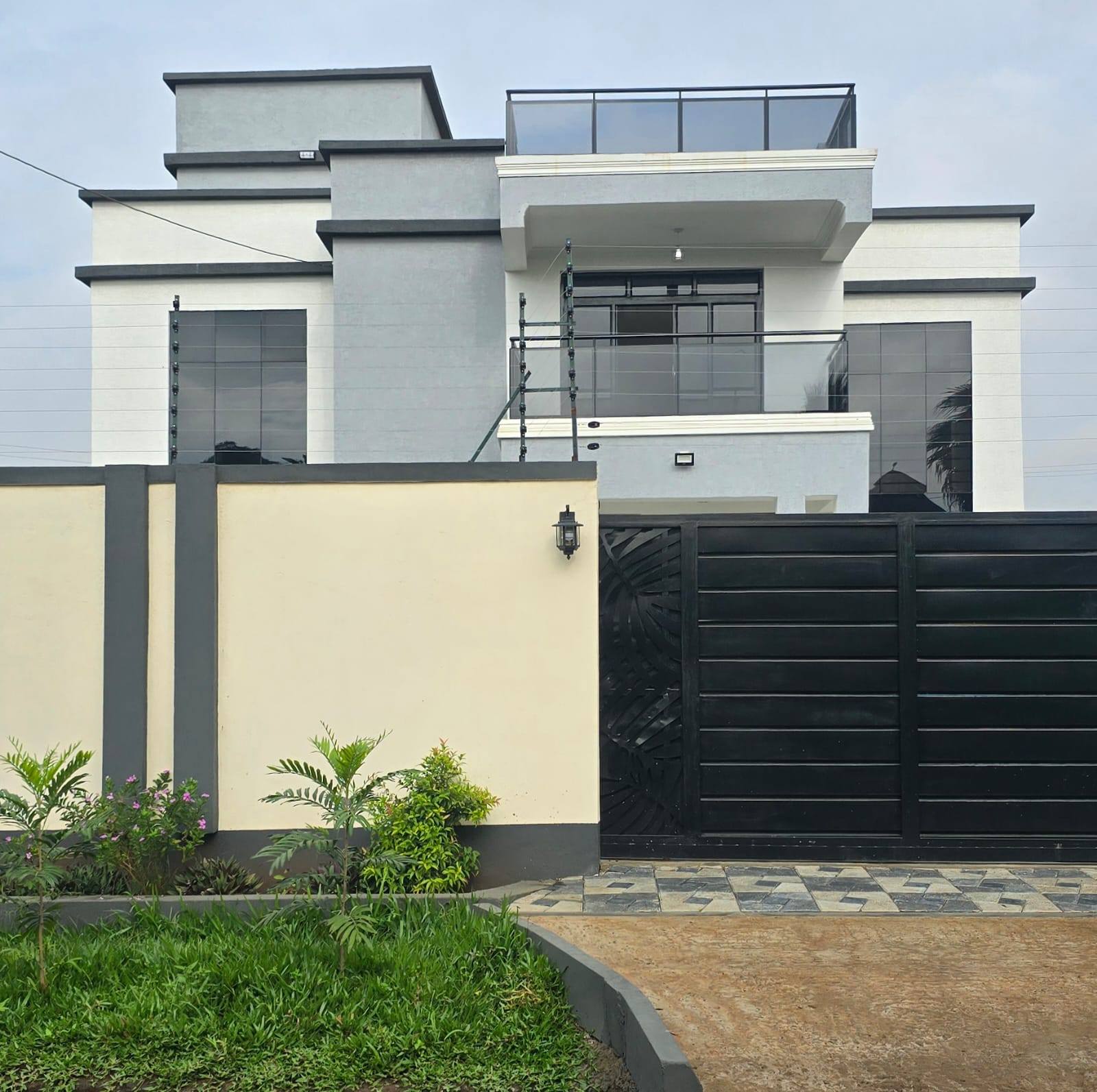 maisonette house