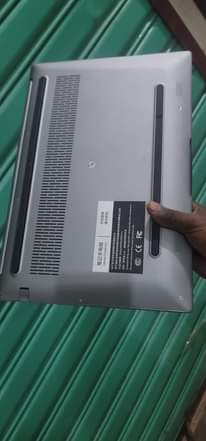A picture of American megatrends i7 10870Hth cpu 2 20ghz Ram8gb Ssd1TB M2