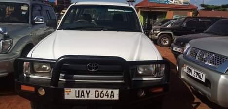 used toyota hilux