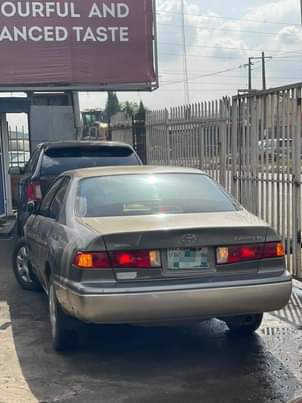 A picture of 2002 Toyota Camry