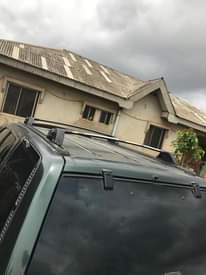 A picture of Nissan pathfinder
