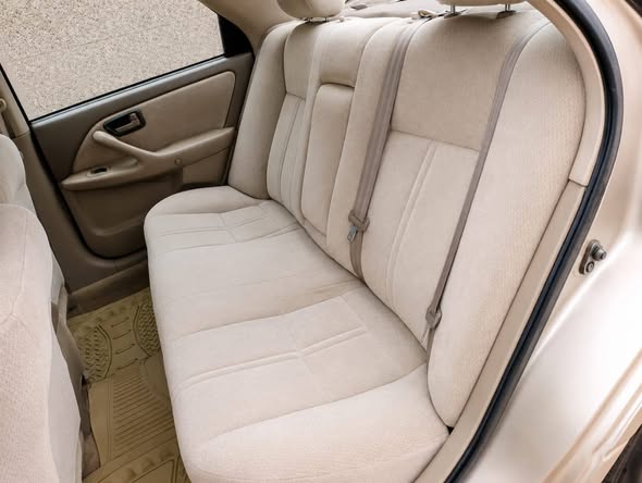 A picture of Distress Sale Toyota Camry with untampered engine and gear Ac