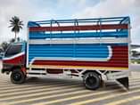 A picture of Mitsubish canter