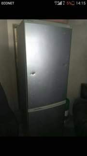 classifieds/fridges