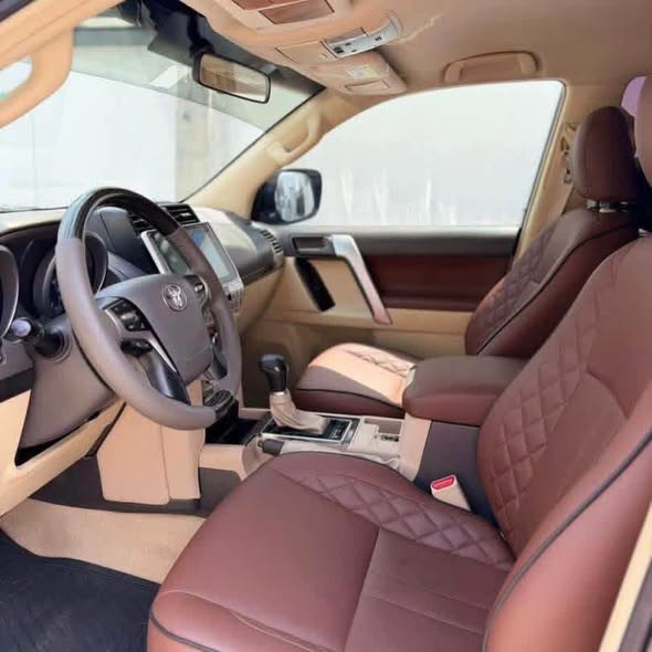 A picture of FOREIGN USED 2016 TOYOTA PRADO TXL