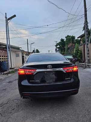 A picture of 2014 TOYOTA AVALON REGISTERED BOUGHT BRAND NEW 