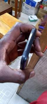 A picture of Samsung galaxy a50 gb64 ram4