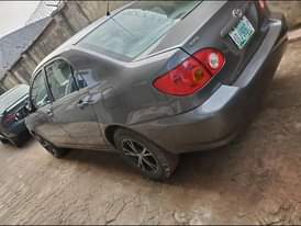 A picture of Toyota corolla 2006