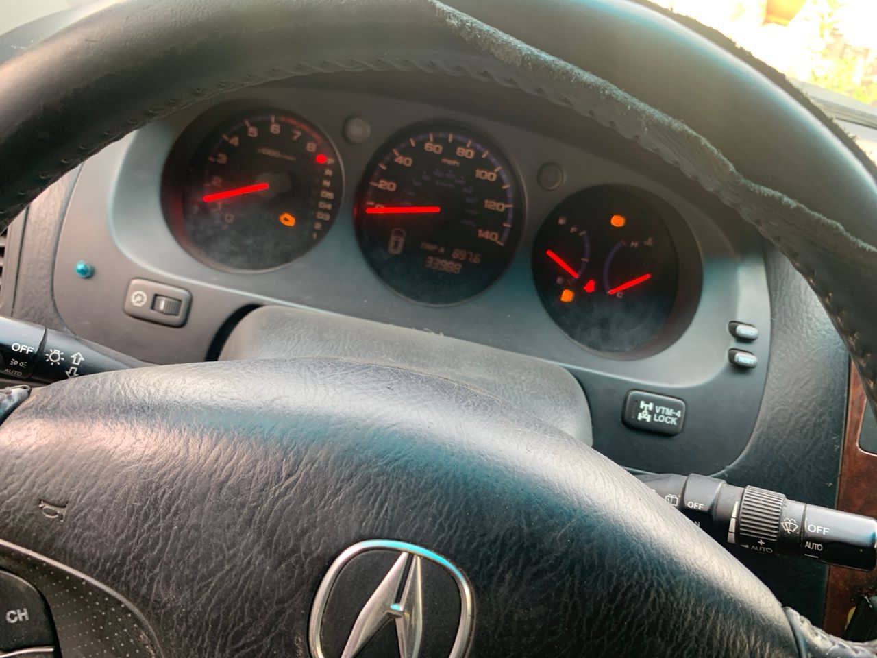 A picture of 2005 mdx acura