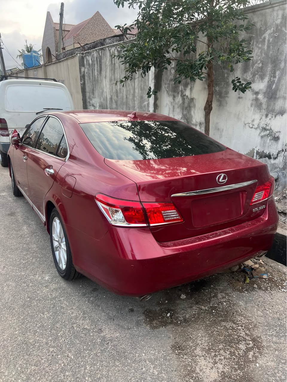 A picture of 2012 Es350 Lexus