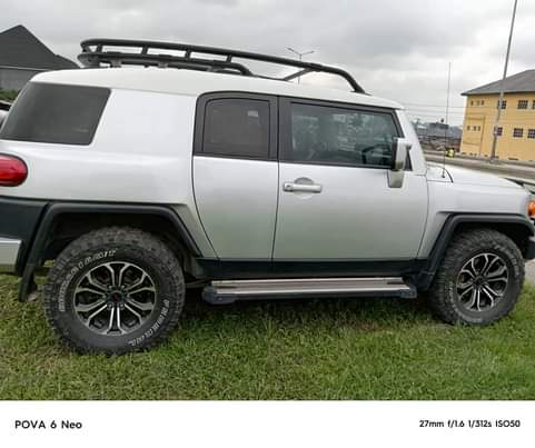 A picture of FJ cruiser