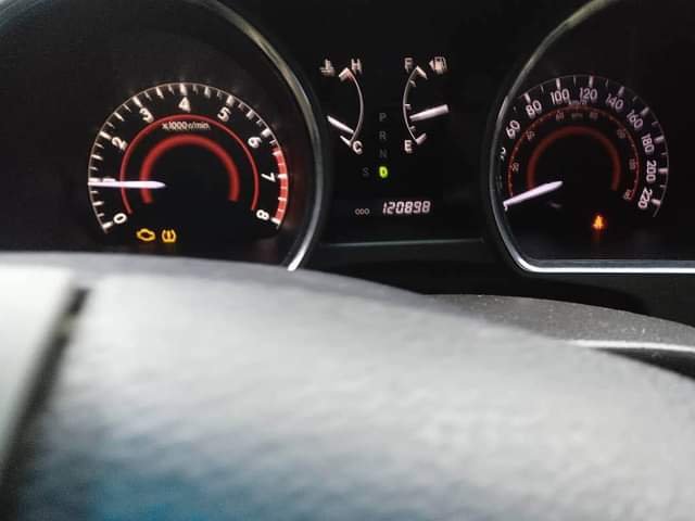 A picture of 2008 Toyota Highlander neatly flashed with no filler AC chilling