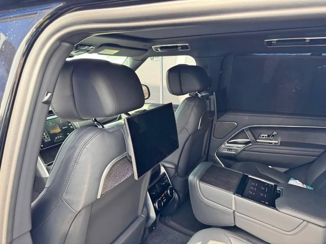 A picture of CLEAN RANGEROVERS FOR SALE