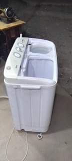 A picture of Washing mashine