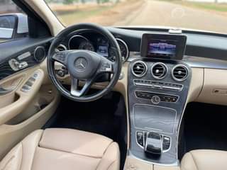 A picture of Mercedes Benz C300
