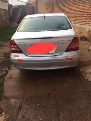 mercedes benz c200