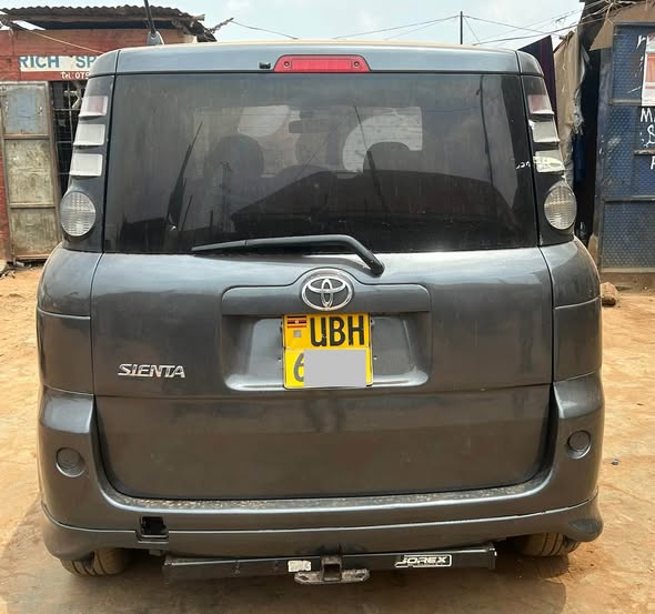 A picture of TOYOTA SCIENTA