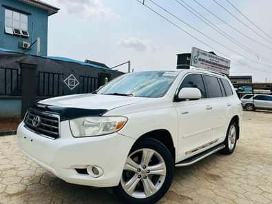 A picture of BEST HIGHLANDER SO FAR IT BEAT 99 TOKUNBO REGISTERED BRIEFLY