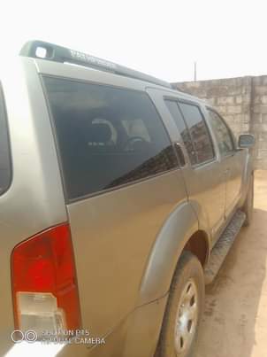 A picture of Nissan Pathfinder 2006