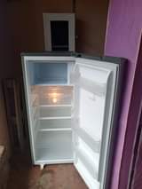 A picture of 199L capacity LG Single door fridge on the sale