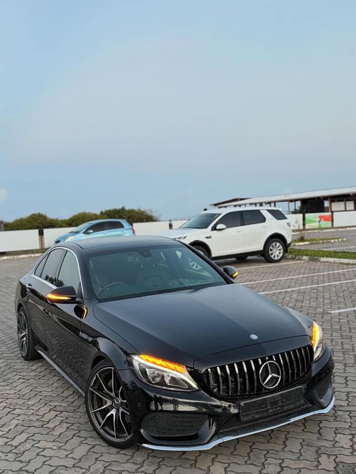 A picture of MARCEDES BENZ c200