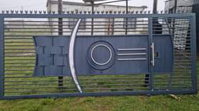 gates