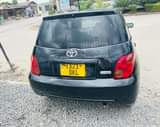 A picture of TOYOTA IST