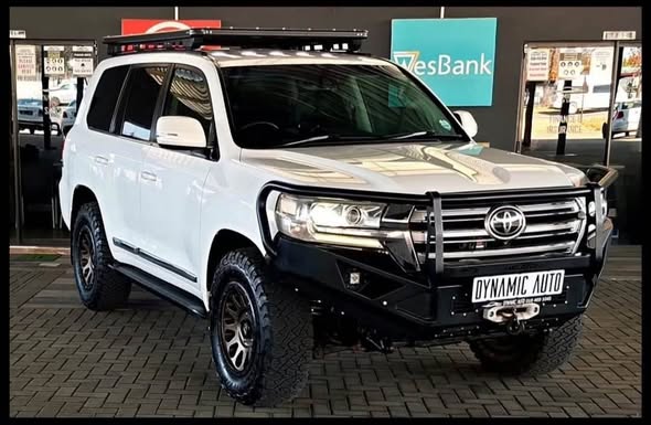 toyota land cruiser