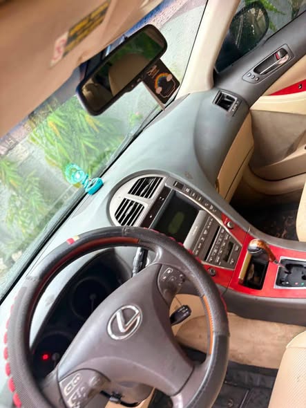 A picture of Es350