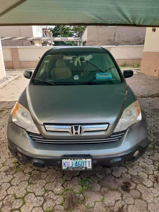 A picture of HONDA CRV 08 09. First body