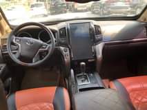A picture of 09 upgraded to 2021 Bulletproof Land Cruiser V8 Price 38M