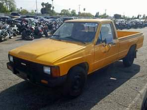A picture of Make Toyota Model dnya pickup Year 1998 Type of car