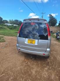 A picture of Toyota NOAH