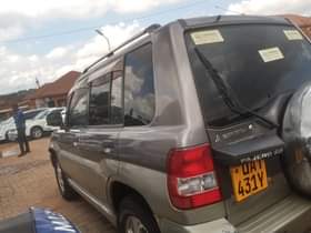 A picture of 8 7m 0705835212