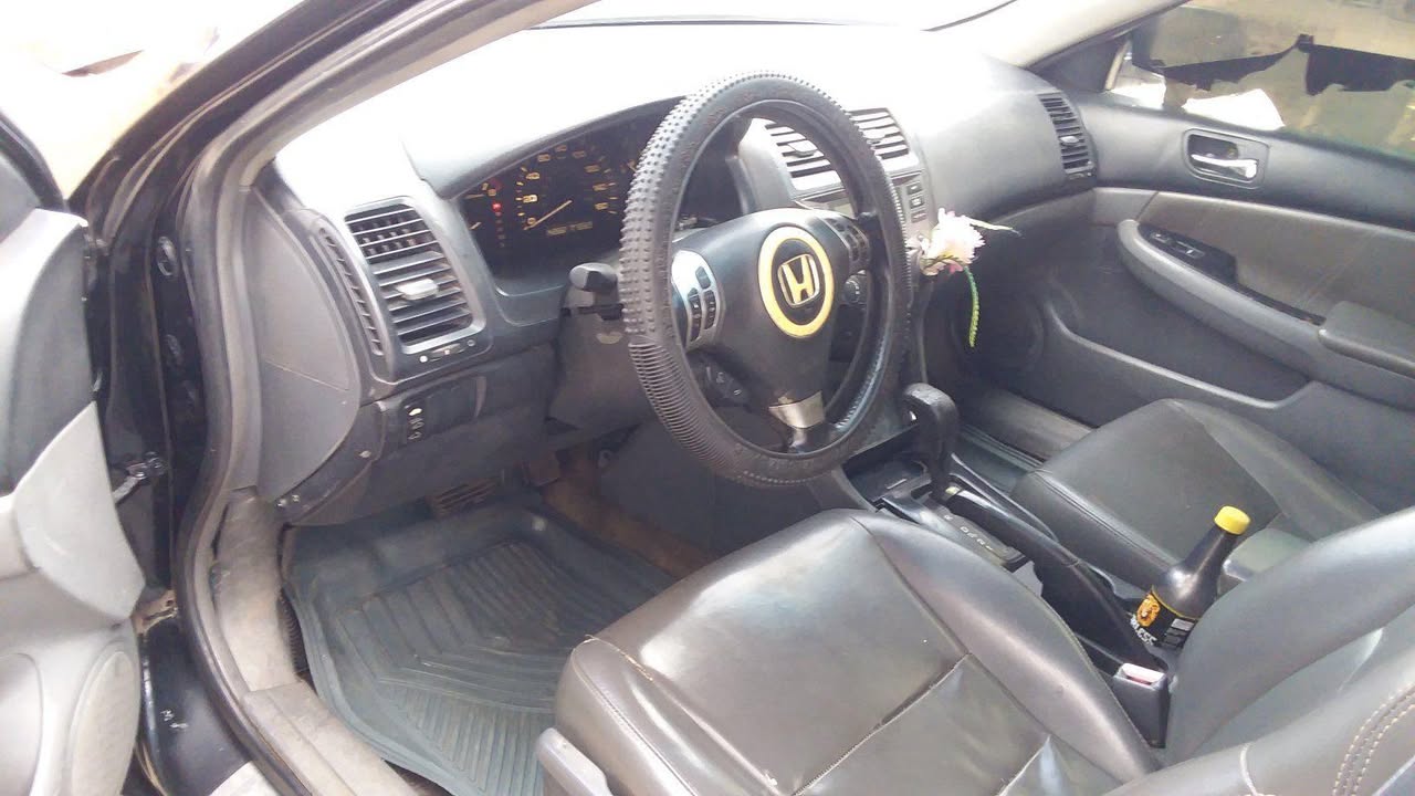 A picture of HONDA Accord DC