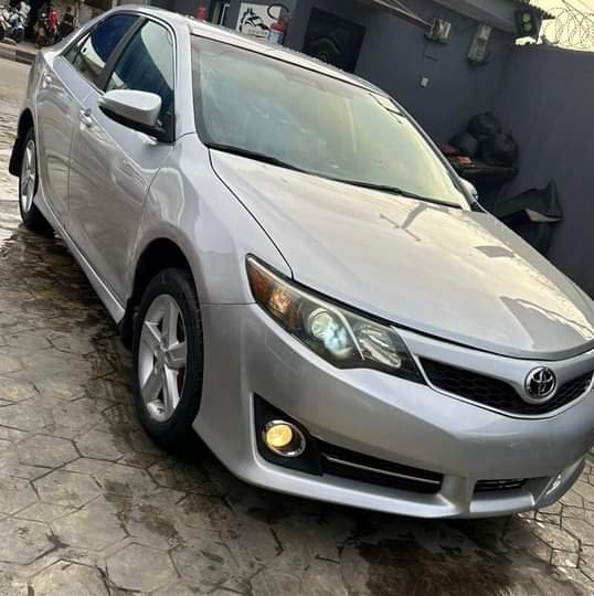 A picture of Toyota Camry 2013