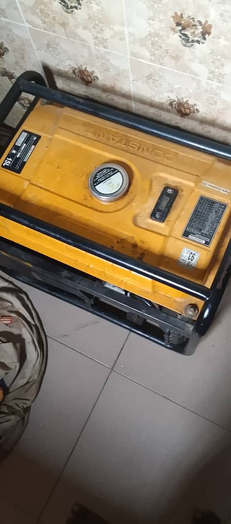 A picture of Elepaq generator unscrew engin for sale everything is working perfectly