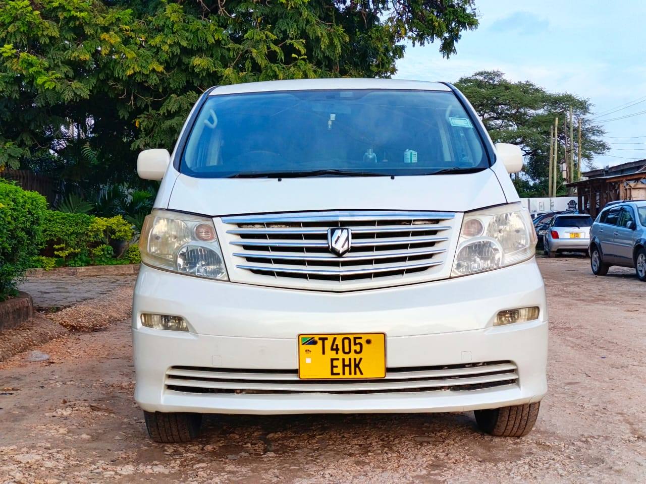 A picture of Alphard 0767058883